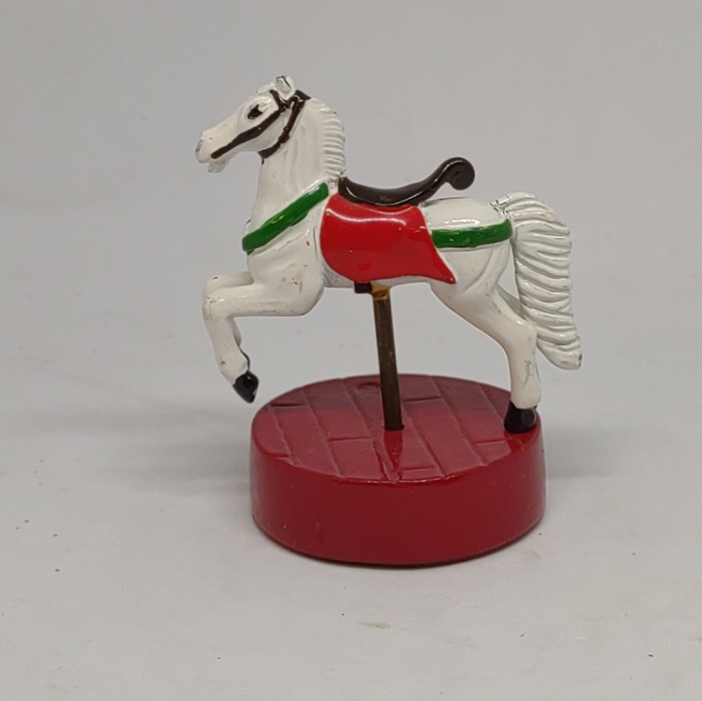 Vintage Cast Iron Painted Horse Toy 2 1/4" Height Detachable Red Base